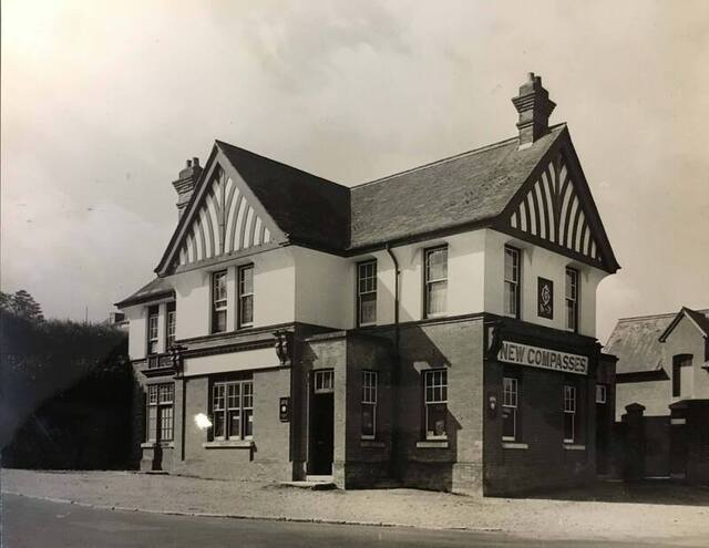 New Compasses, Dorchester