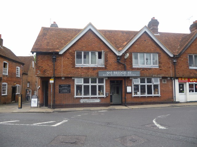 The Cricketers, Winchester