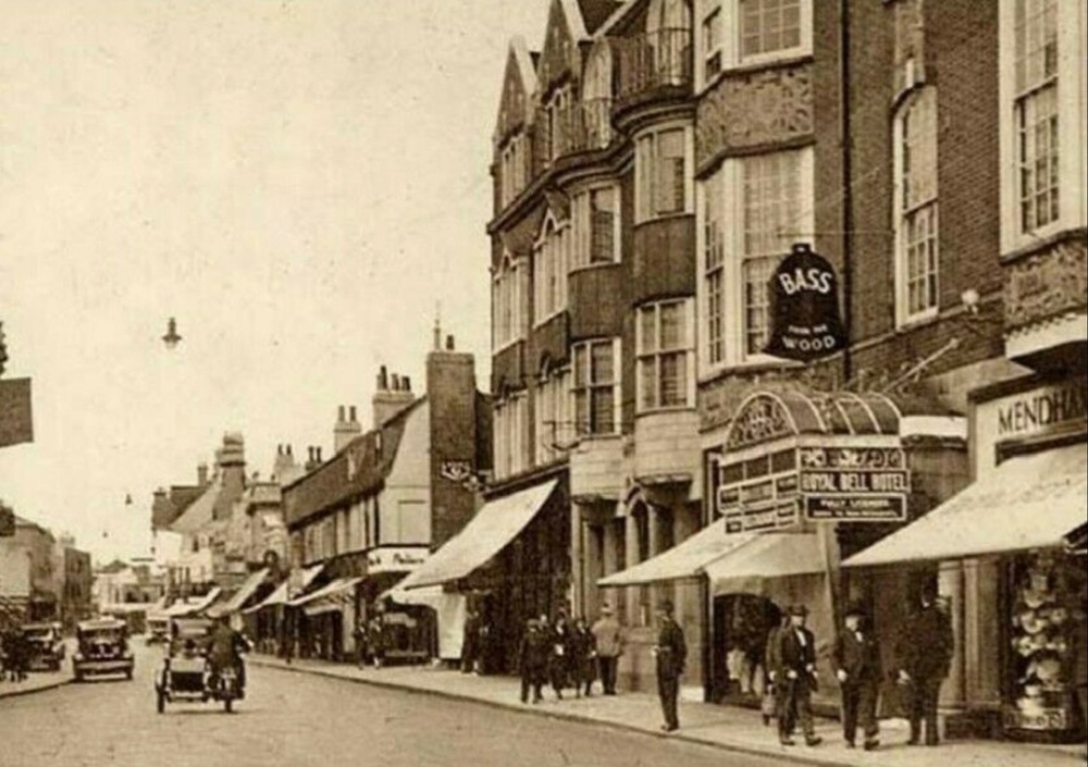 Royal Bell, Bromley