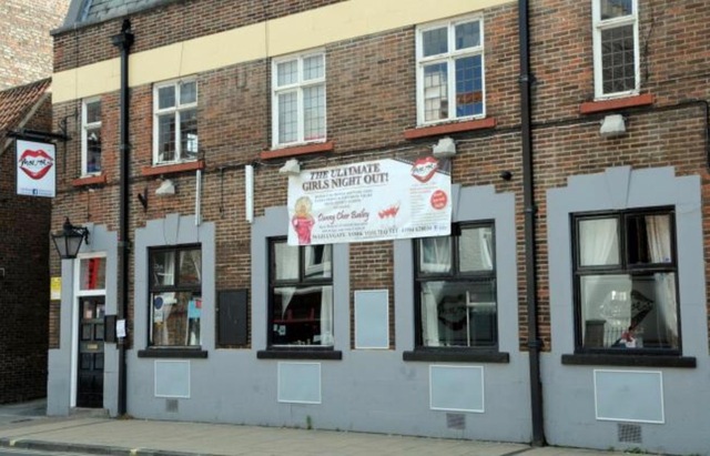 Bay Horse, York