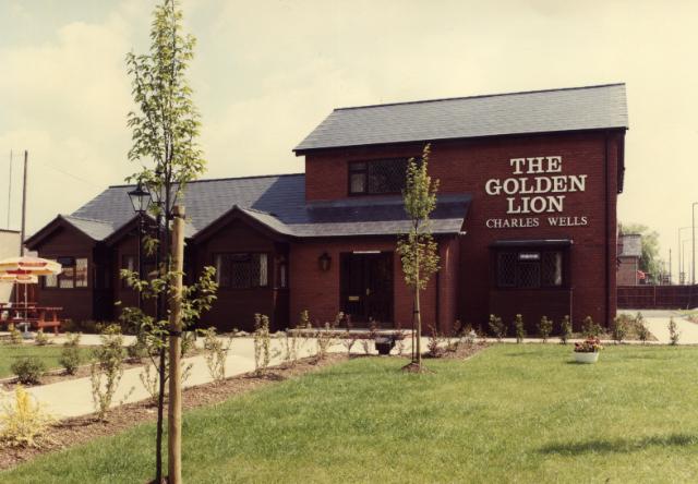 Golden Lion, Bedford