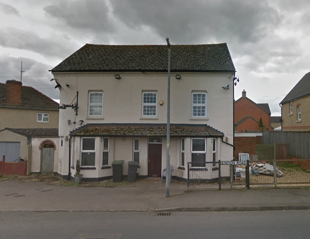 Red Lion, Potton