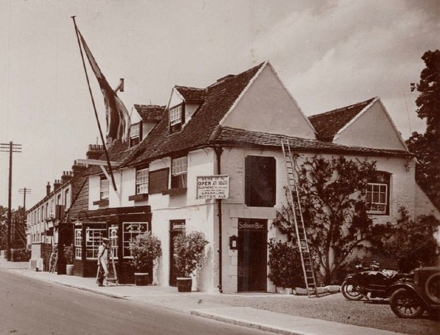 Red Lion, Colnbrook