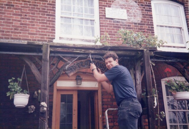 The Dreadnought, Reading