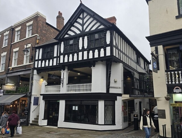 Harp & Crown, Chester Harp & Crown, Chester