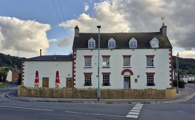 Kings Head, Kings Stanley