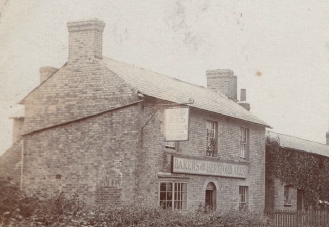 Red Lion, Benington
