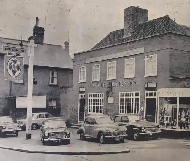The Grapes, Bishops Stortford
