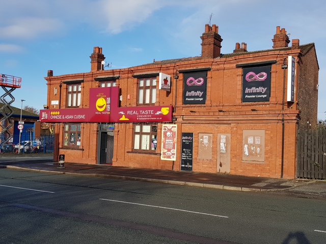 Queen Anne, Manchester