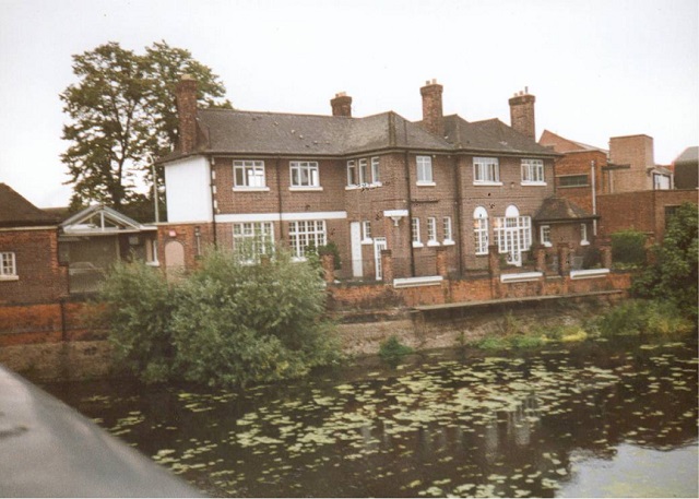 Cricketers Rest, Leicester, LE4