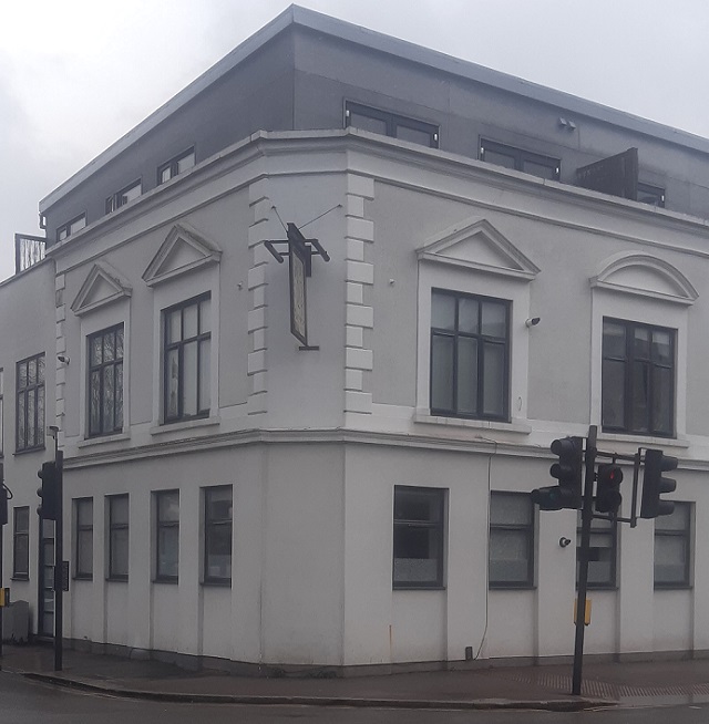 Oliver Twist, Leyton, E10