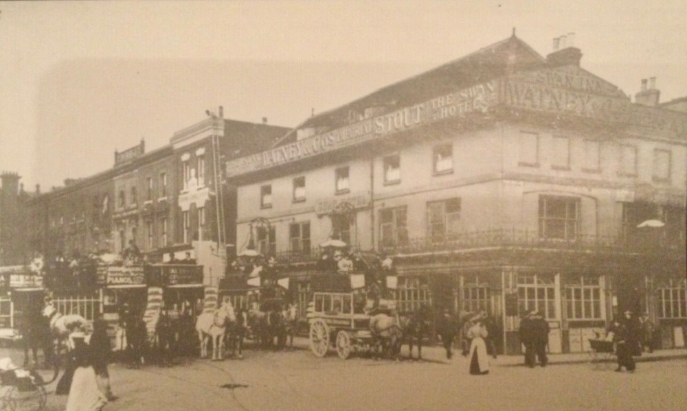 The Swan, Stratford