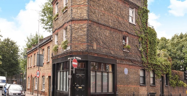 Earl Greys Castle, Shoreditch