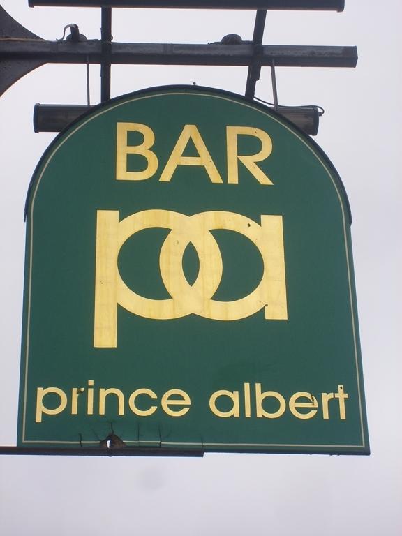 Prince Albert, Chingford, E4