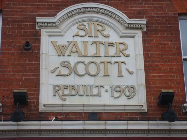 Sir Walter Scott, Hackney