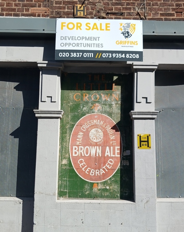 Little Crown, Rotherhithe