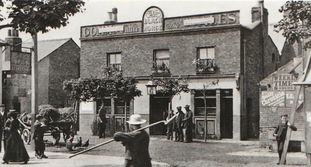 Black Horse, West Ealing