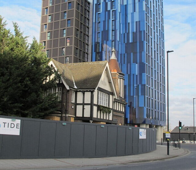 The Castle, Acton