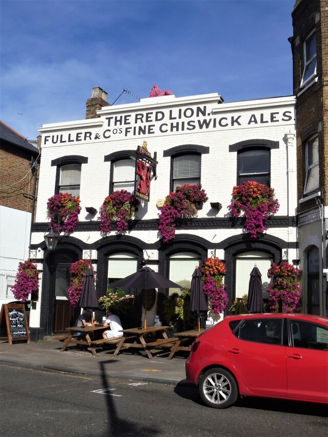 red-lion-ealing