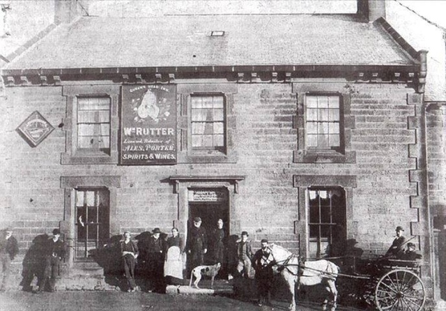 Queens Head, Guidepost Queens Head, Guidepost