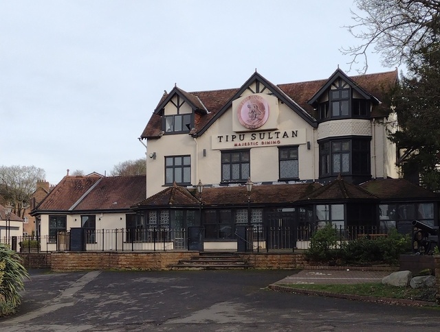 Chestnut Tree, Nottingham, NG5 Chestnut Tree, Nottingham, NG5