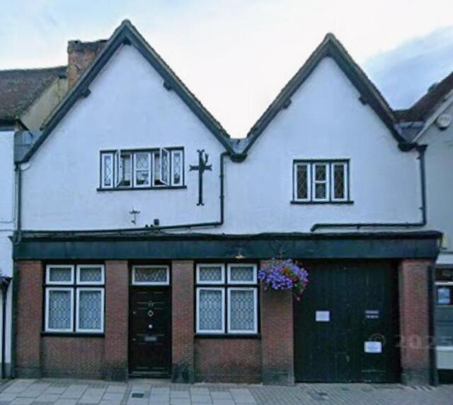 The Bear, Henley