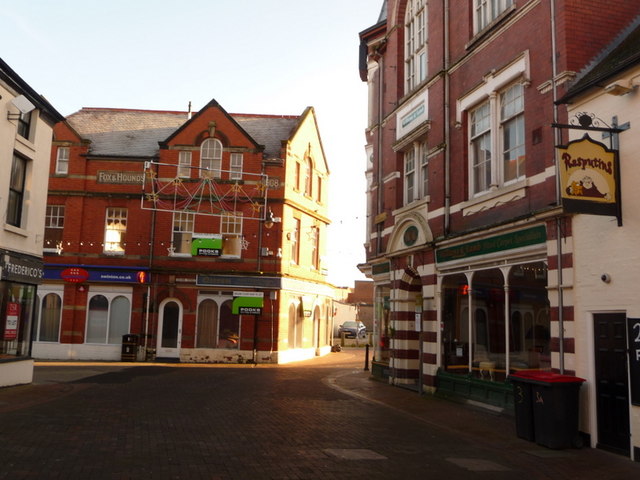 Fox & Hounds, Wellington