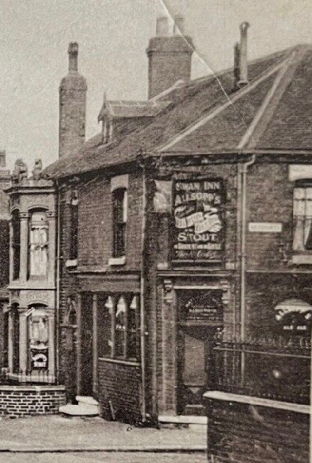 Swan Inn, Stoke Swan Inn, Stoke