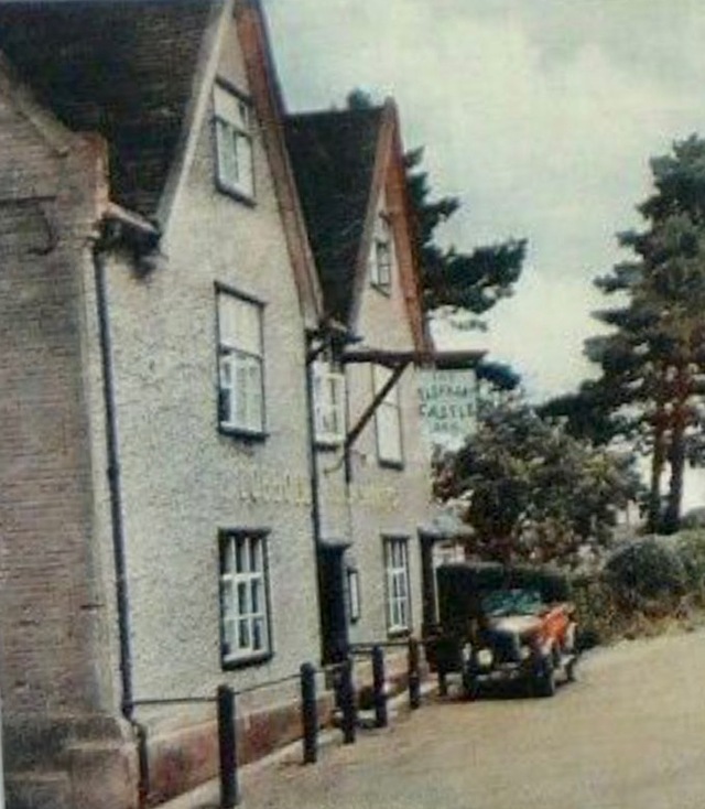 Elephant & Castle, Eyke