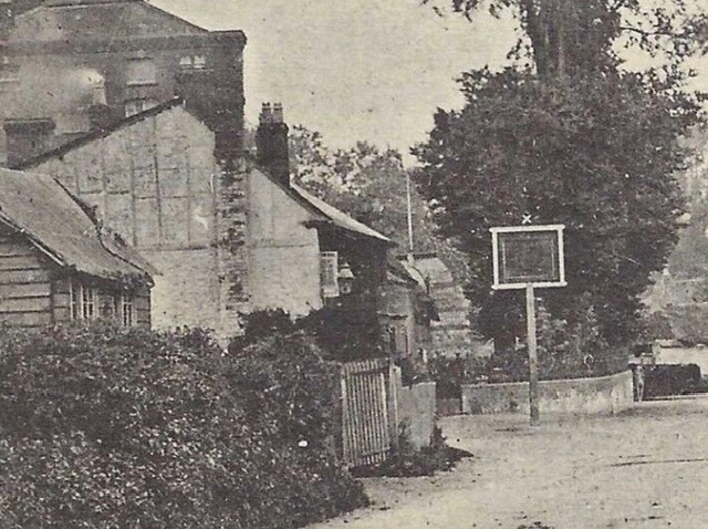 Fox & Hounds, Netheravon Fox & Hounds, Netheravon