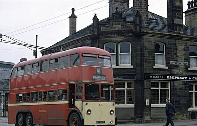 Elephant & Castle, Huddersfield